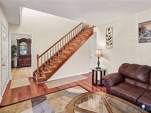 2nd image of 4103 Kings Gate Rd