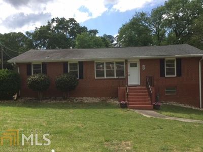 52 Young Ave, Newnan, GA, 30263