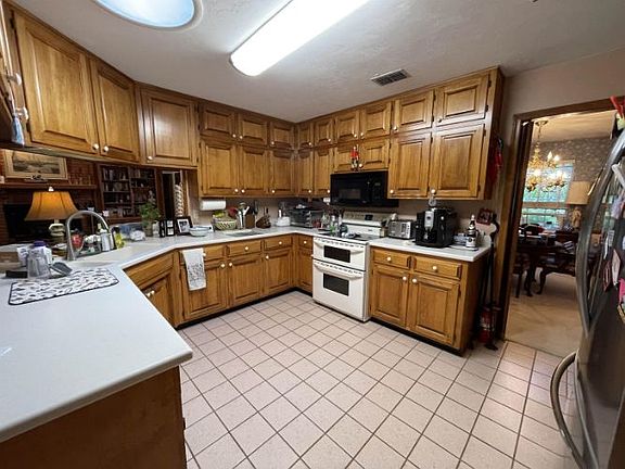5th image of 2009 Atascadero Ct