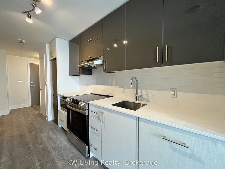 188 Fairview Mall Dr #2206 — Photo 4