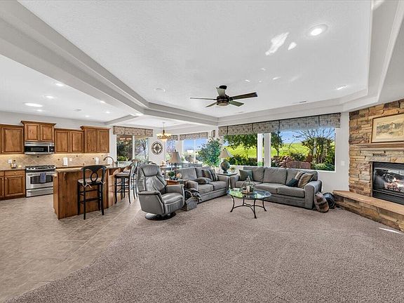 4th image of 1217 W Vista View Dr