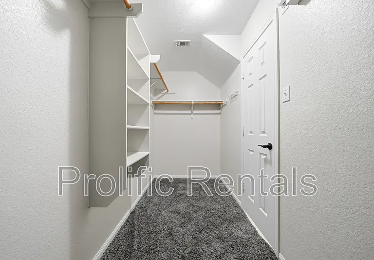 5304 Oster Dr — Photo 18