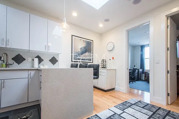 Rented by Brick&Mortar | media 2