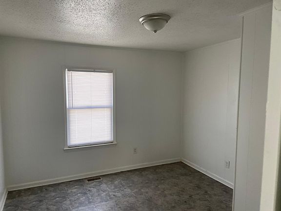 5th image of 605 Dr Martin Luther King Jr Way #609