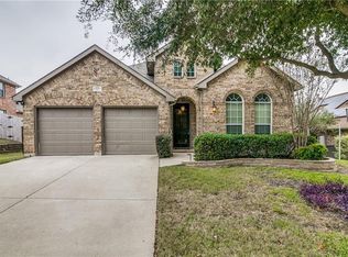 102 Cole St, Forney, TX 75126