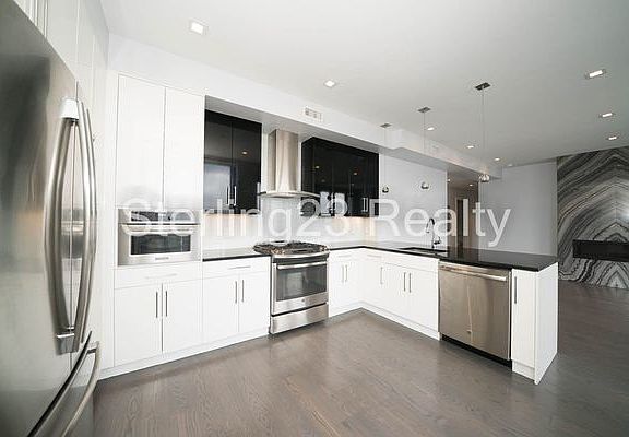 5th image of 2718 Hoyt Ave S Ste 1