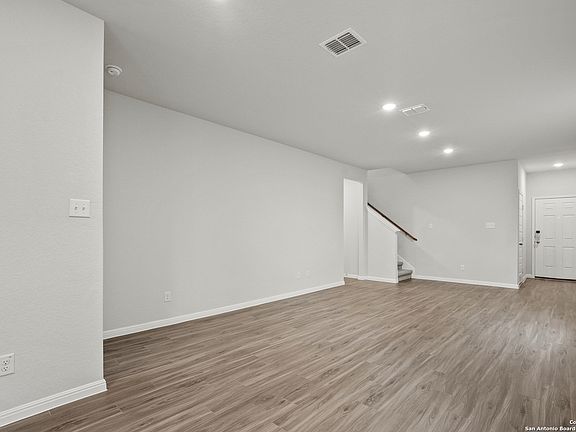 4th image of 4227 Ametrine Way