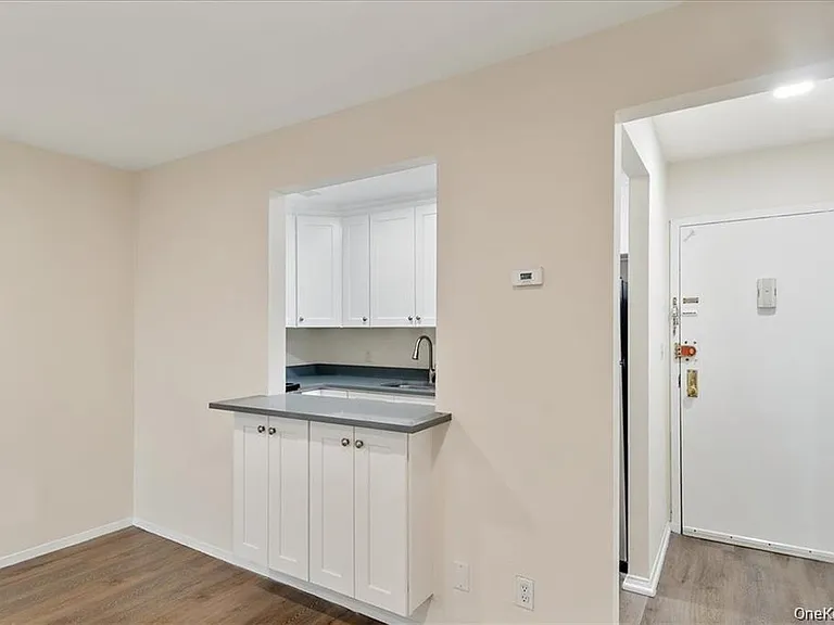 142 Trenchard St #2E — Photo 5