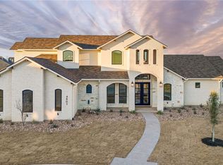 4801 Sunburst Ct, College Station, TX 77845