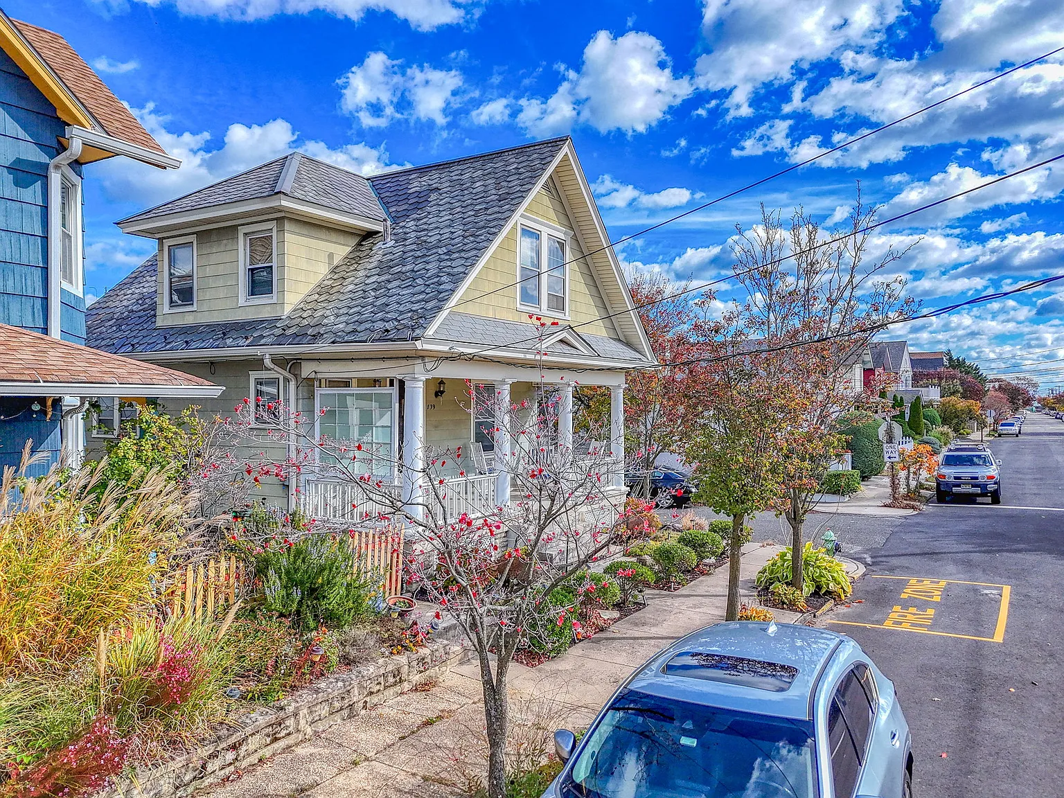 3 bed, 2.5 bath, 1000 sqft, $2,700 — Photo 3
