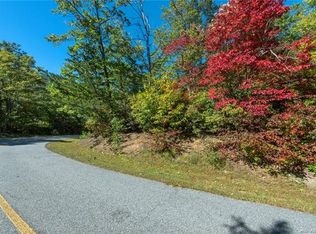 39 Winding Poplar Rd #918, Black Mountain, NC 28711