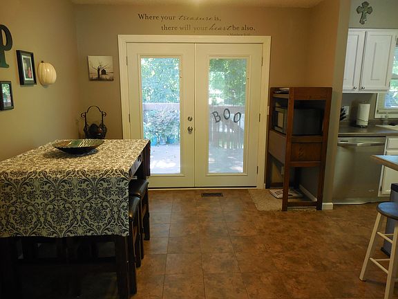 4th image of 3301 Briarwood Ave