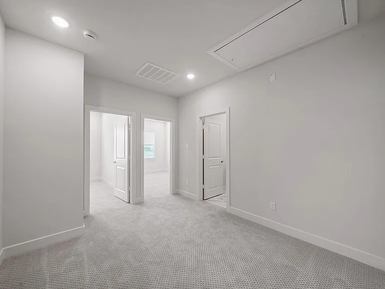 1518 Colonial Gorge Dr — Photo 16