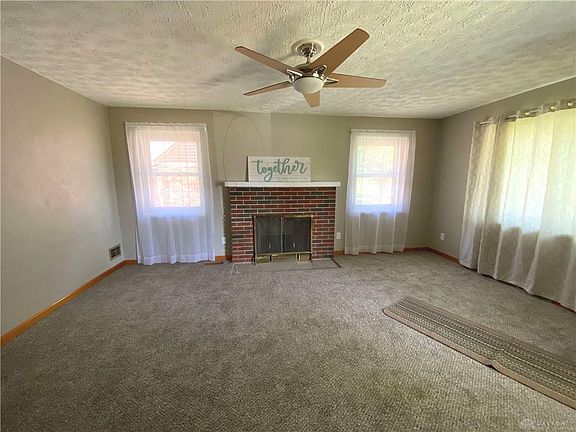 2nd image of 4253 Parkway Dr