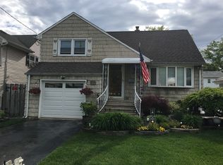 368 Sullivan Ct, Rahway, NJ 07065