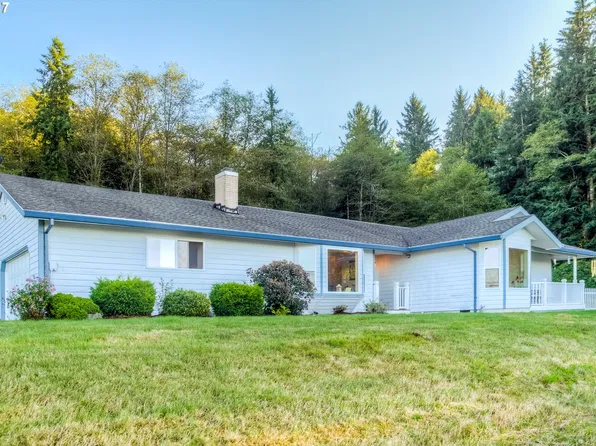 8585 Burbank Rd, Tillamook, OR 97141