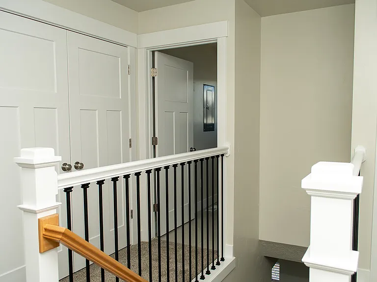396 N 100 W #1 — Photo 17