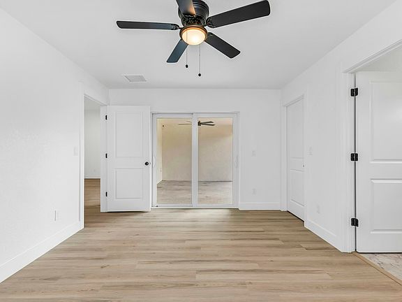 5th image of 27091 Washington St