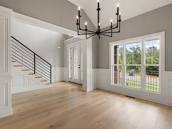 4th image of 4006 Mandrake Pl #165