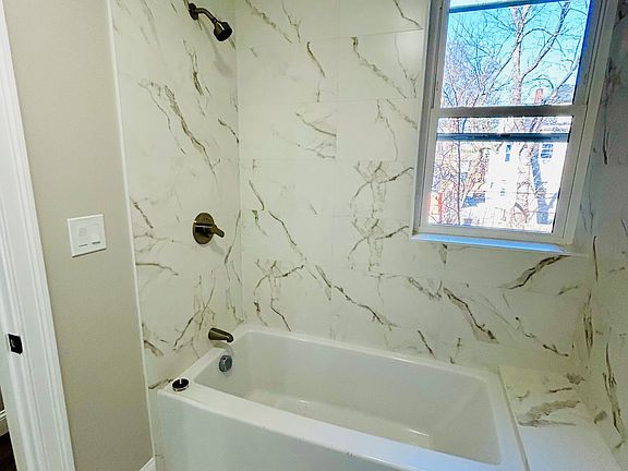 4th image of 105 Harrishof St Suite 1