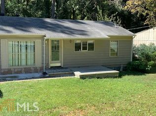 779 Cascade Dr, Forest Park, GA 30297