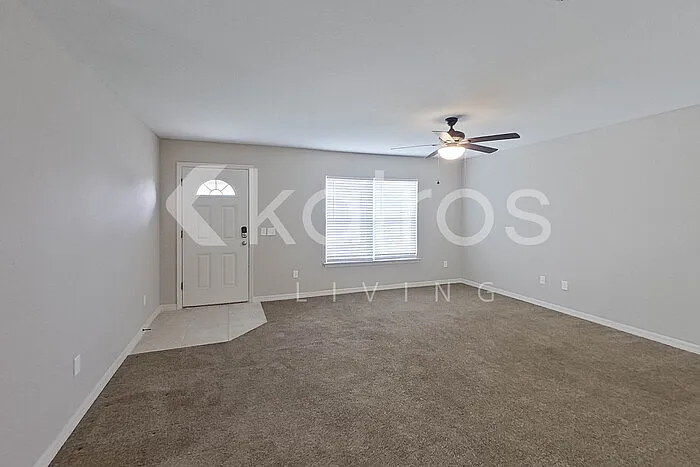 3 bed, 2.0 bath, 1311 sqft, $1,645 — Photo 4