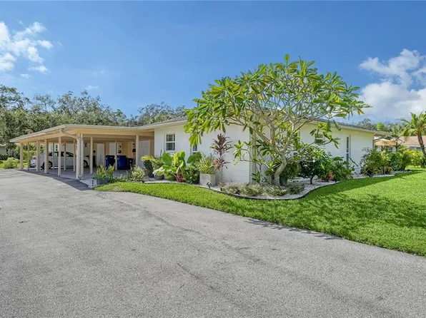 5062 Red Oak Pl, Bradenton, FL 34207