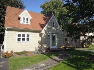 1676 Blossom Rd, Rochester, NY 14610