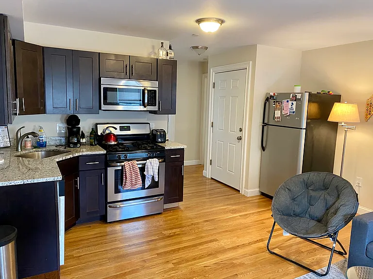 169 Thorndike St #2 — Photo 8
