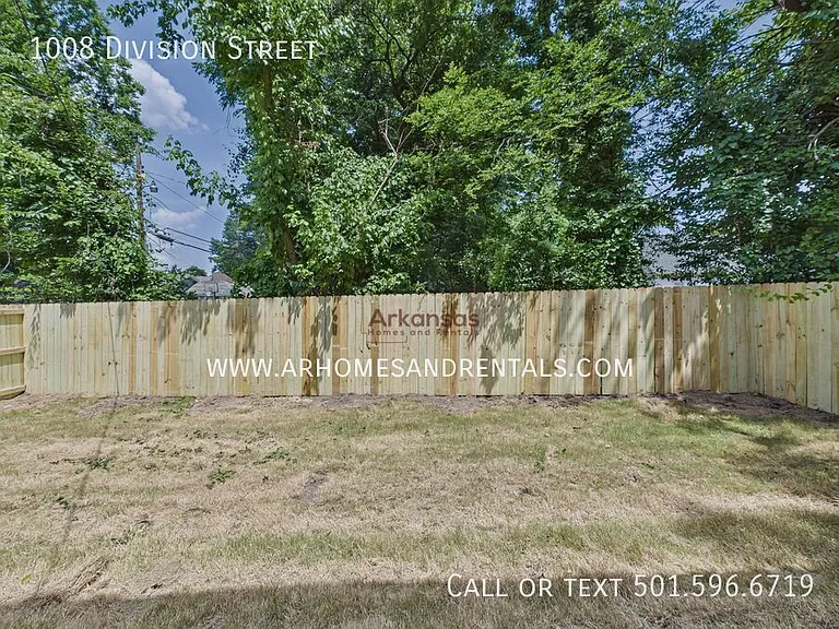 1008 Division St — Photo 19
