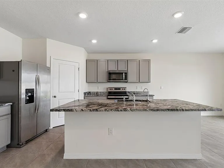 8454 Ender Hills Dr — Photo 11