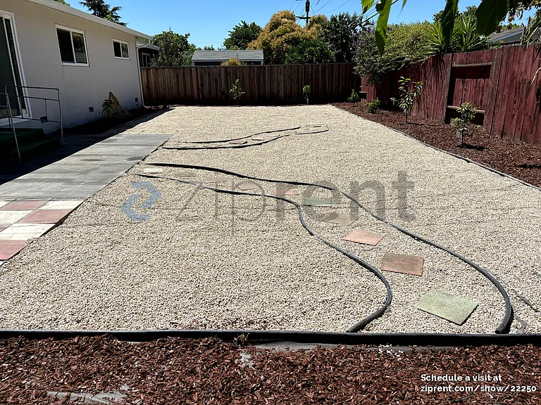 307 Barker St — Photo 25