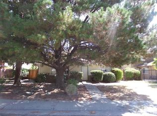 818 Carro Dr, Sacramento, CA 95825