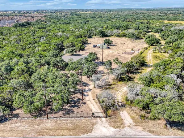 7370 W FM 243, Bertram, TX 78605
