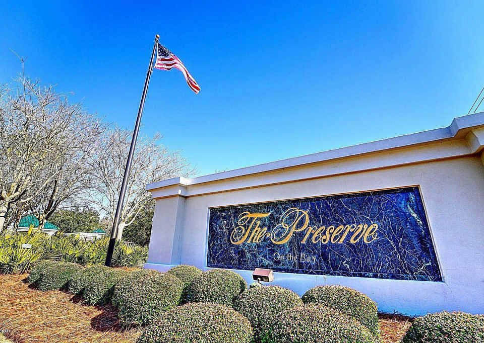 1st image of 3500 Fox Run Blvd