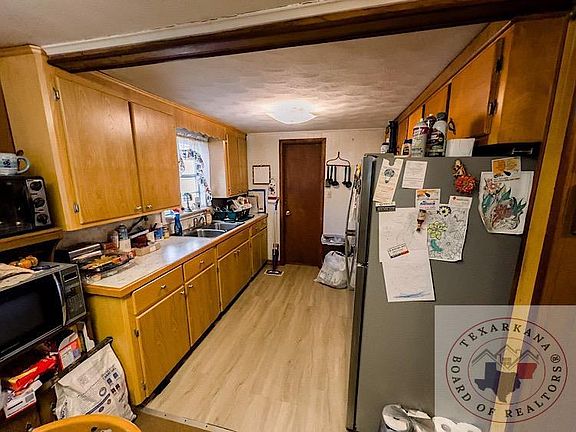 4th image of 371 Bateson Ln
