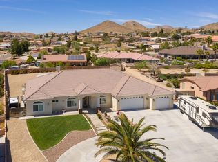 16170 Siskiyou Ct, Apple Valley, CA 92307