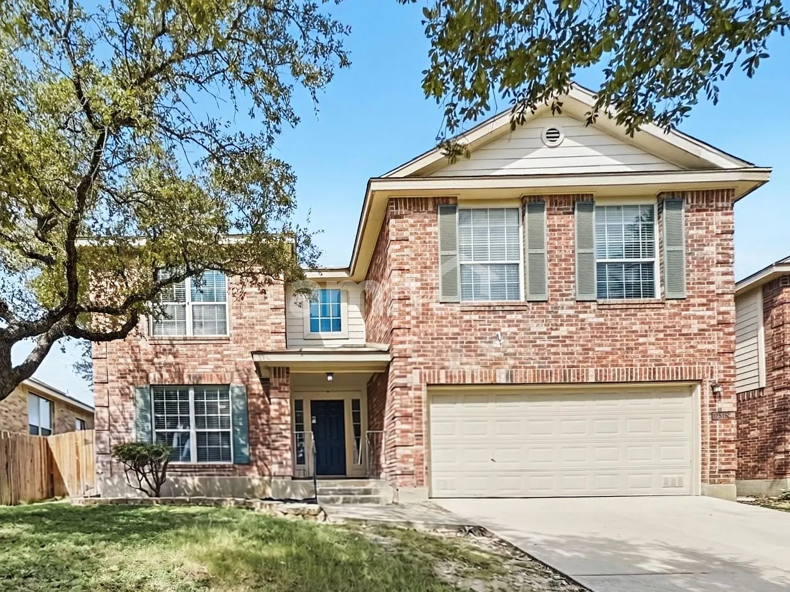 5 bed, 3.0 bath, 3025 sqft, $2,380 — Photo 1