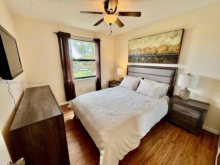 5155 Europa Dr #U — Photo 5
