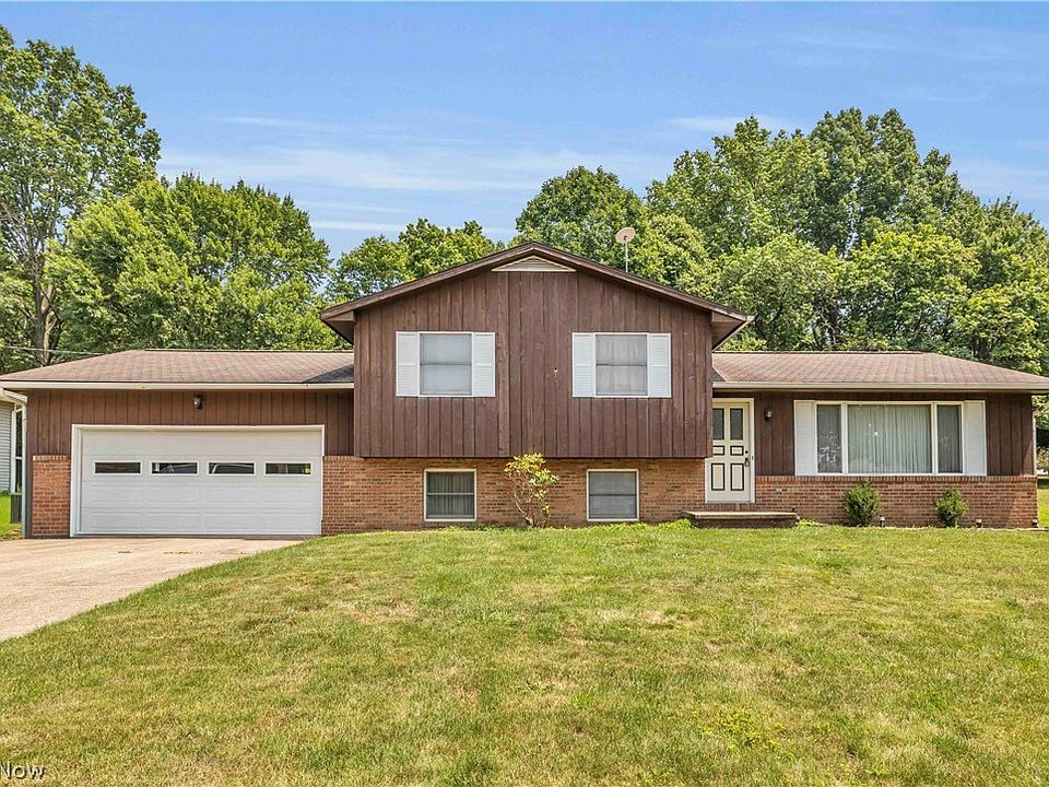 1st image of 388 Cheryl Dr