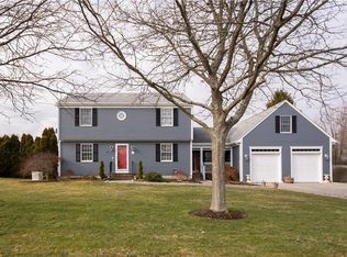 6 Barbara Dr, Bristol, RI 02809