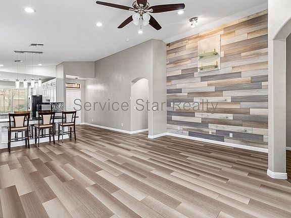 4th image of 9012 W Fullam St