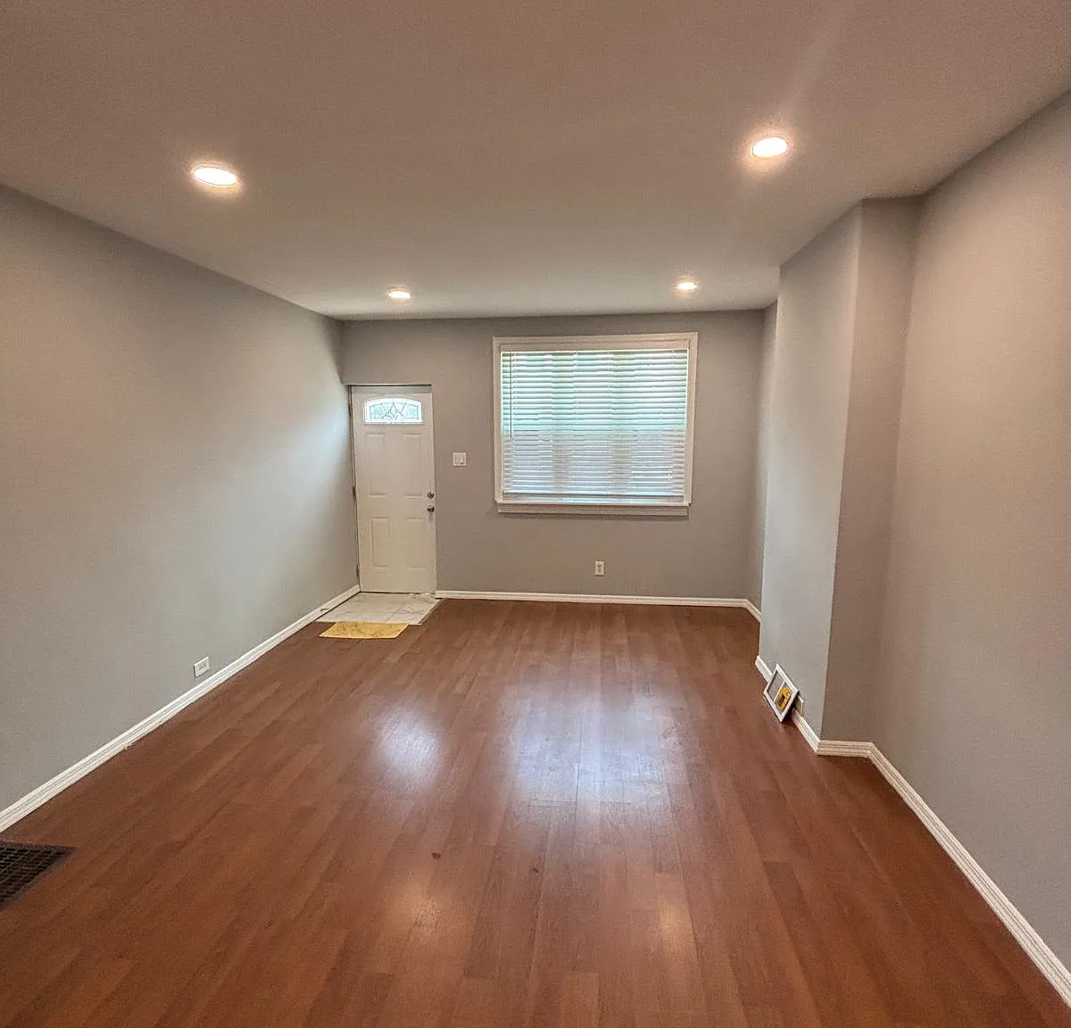 2322 Almond St — Photo 1