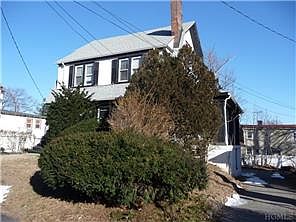2nd image of 349 Bedford Ave