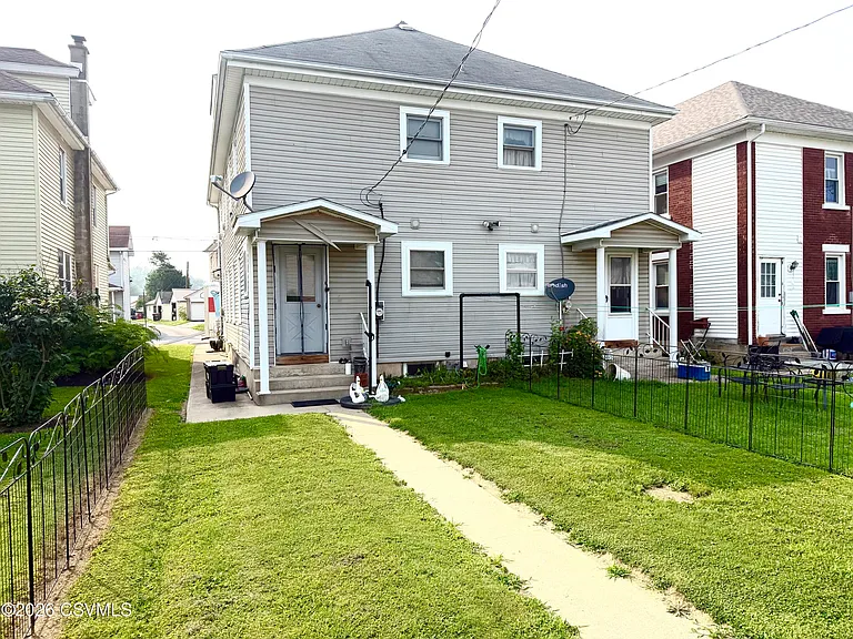207 N Orange St — Photo 9