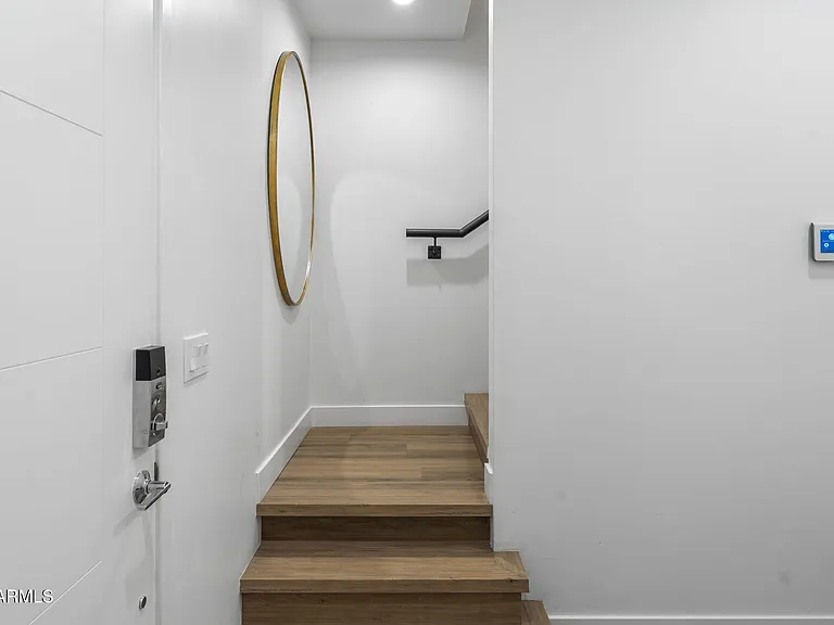 4220 N 32nd St #32 — Photo 13