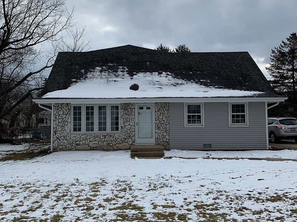 1st image of 145 Winters Dr