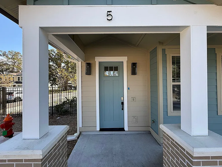 Unit Entry