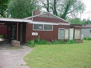 1st image of 44 Parkridge Dr