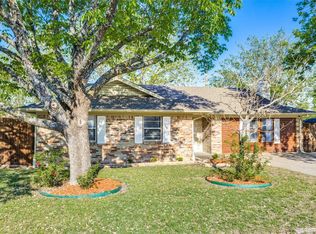 810 Wilson Dr, Princeton, TX 75407